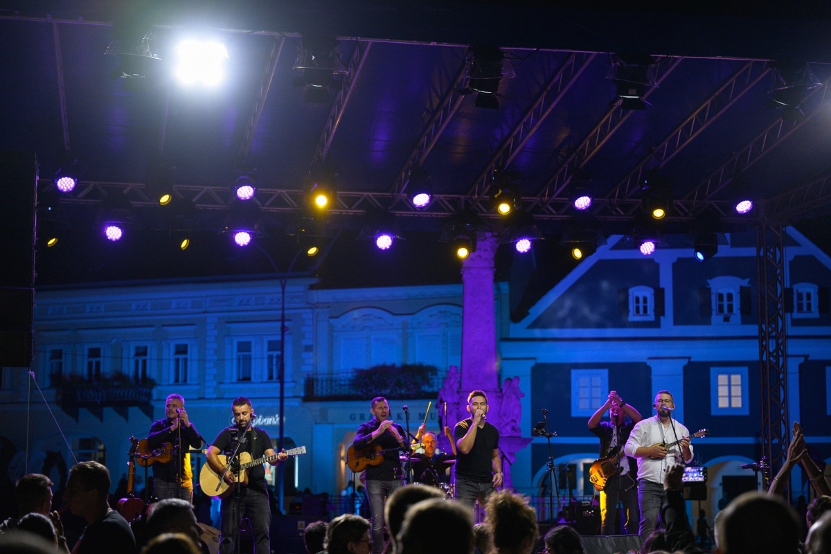ZLATNE ŽICE SLAVONIJE: Požega je odala priznanje svom Borisu Ćiri Gašparcu