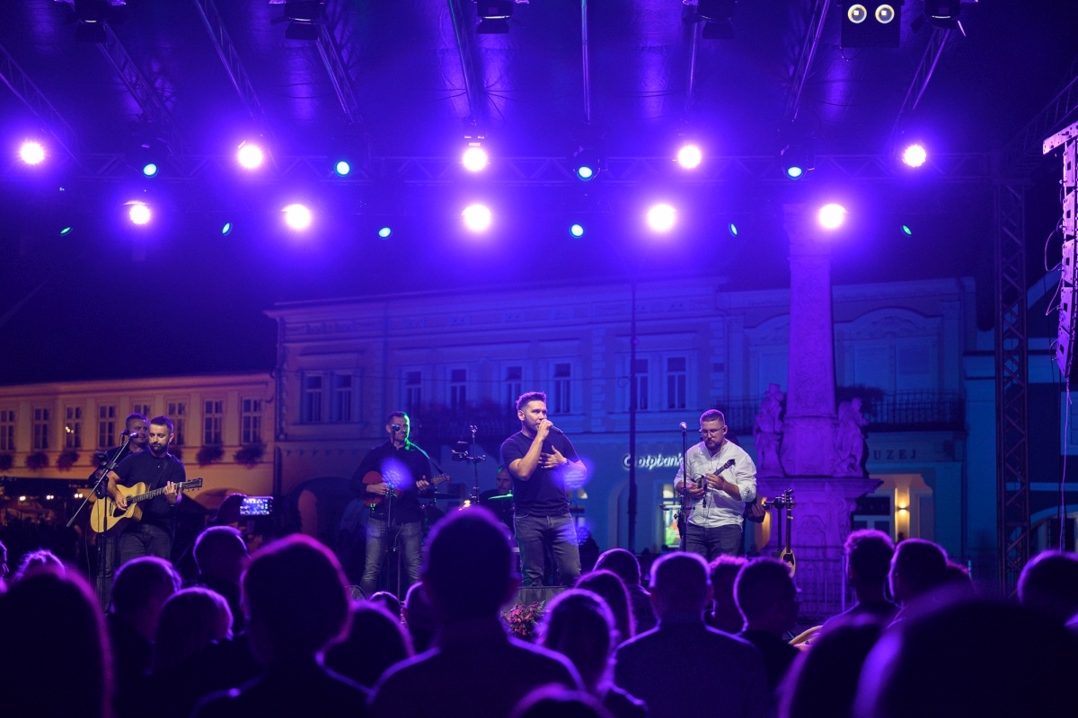 ZLATNE ŽICE SLAVONIJE: Požega je odala priznanje svom Borisu Ćiri Gašparcu
