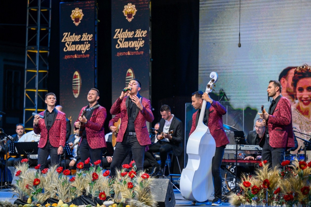 ZLATNE ŽICE SLAVONIJE: Završnom večeri spušten zastor ovogodišnjeg festivala