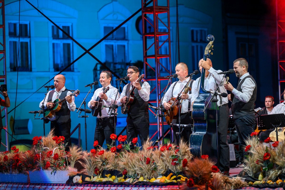 ZLATNE ŽICE SLAVONIJE: Završnom večeri spušten zastor ovogodišnjeg festivala