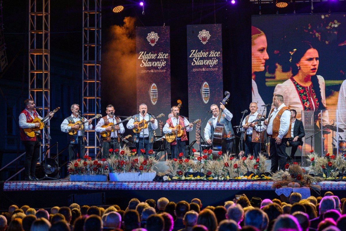 ZLATNE ŽICE SLAVONIJE: Završnom večeri spušten zastor ovogodišnjeg festivala