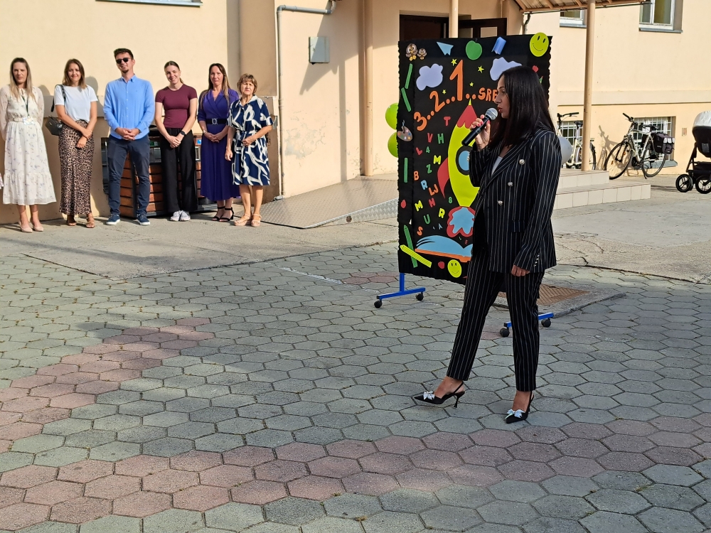 Gradonačelnik Miličević i njegova zamjenica Martinek obišli požeške gradske škole