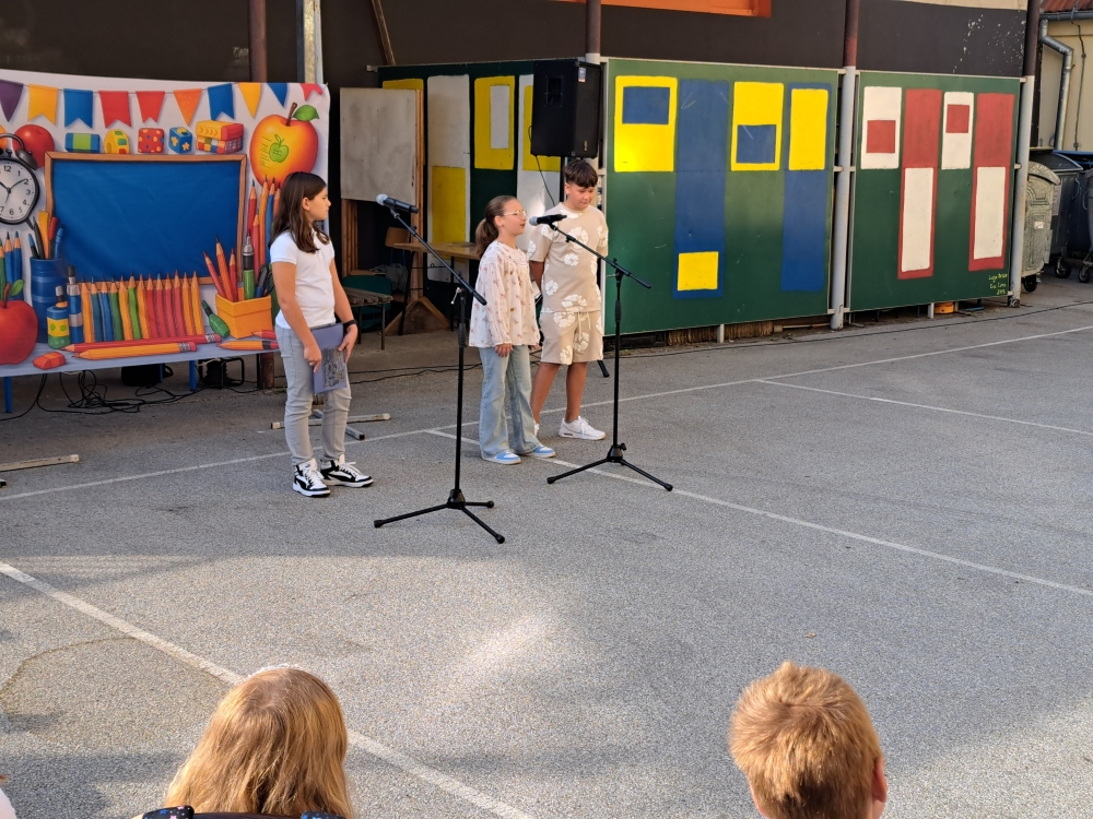 Gradonačelnik Miličević i njegova zamjenica Martinek obišli požeške gradske škole