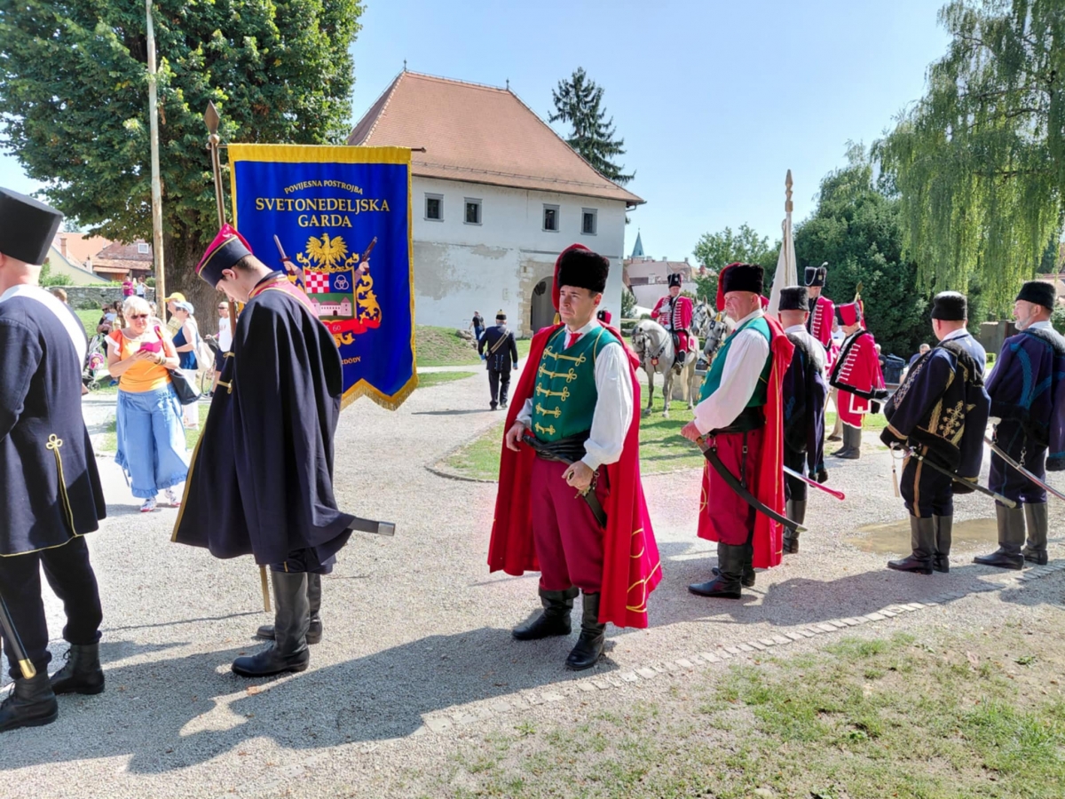 Trenkovi panduri u Varaždinu sudjelovali na 27. susretu povijesnih postrojbi