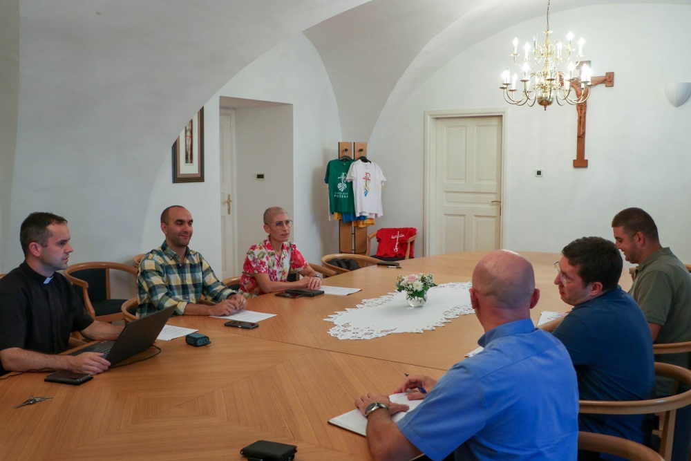 Održana treća sjednica Organizacijskog odbora susreta hrvatske katoličke mladeži u Požegi