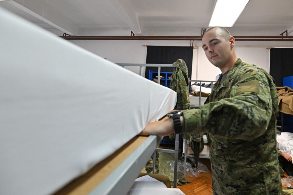 Novi naraštaj ročnika i ročnica stigao u Požegu na dragovoljno vojno osposobljavanje