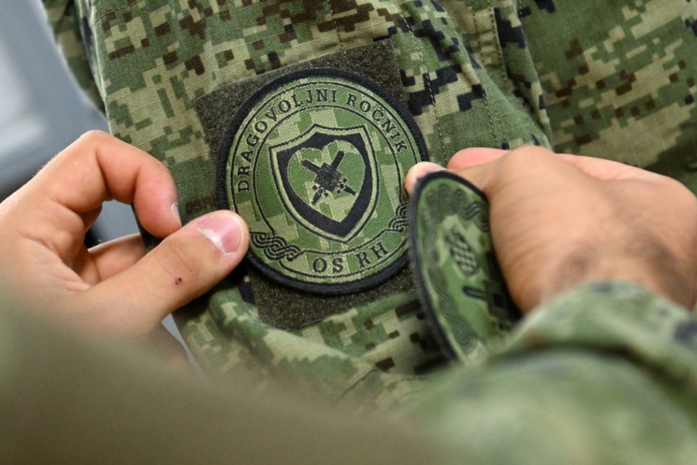 Novi naraštaj ročnika i ročnica stigao u Požegu na dragovoljno vojno osposobljavanje