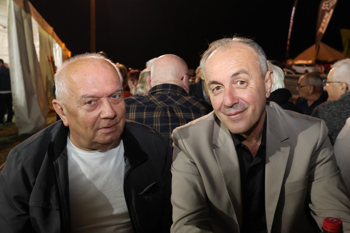 Na imanju Zlatni Lug Esad Merulić nastupom oduševio brojnu publiku