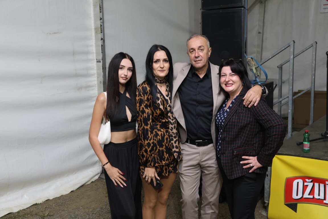 Na imanju Zlatni Lug Esad Merulić nastupom oduševio brojnu publiku