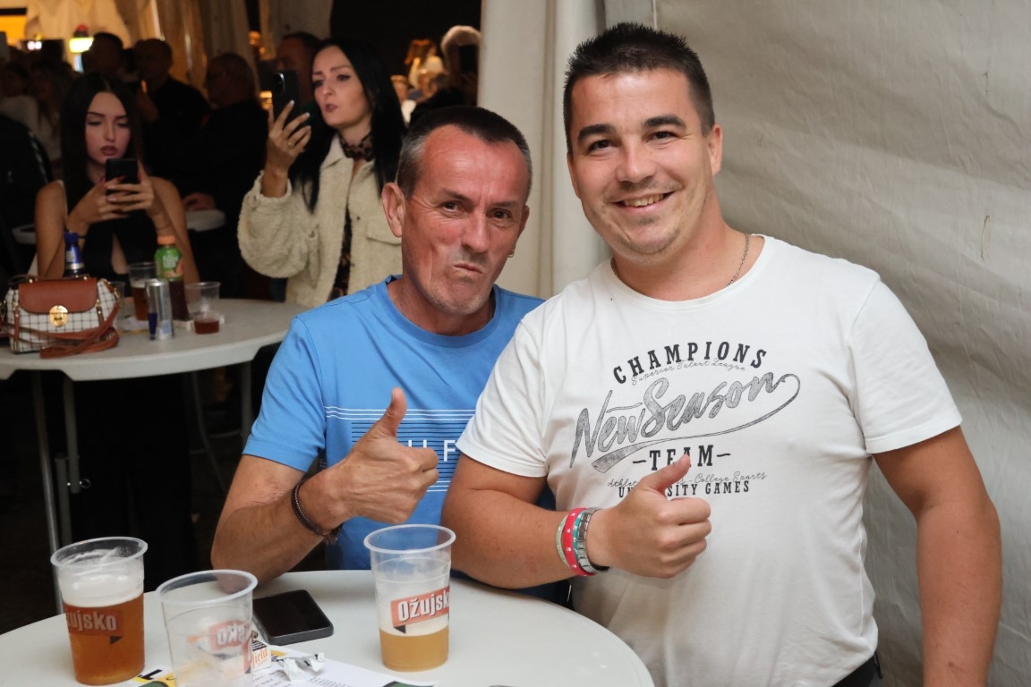 Na imanju Zlatni Lug Esad Merulić nastupom oduševio brojnu publiku