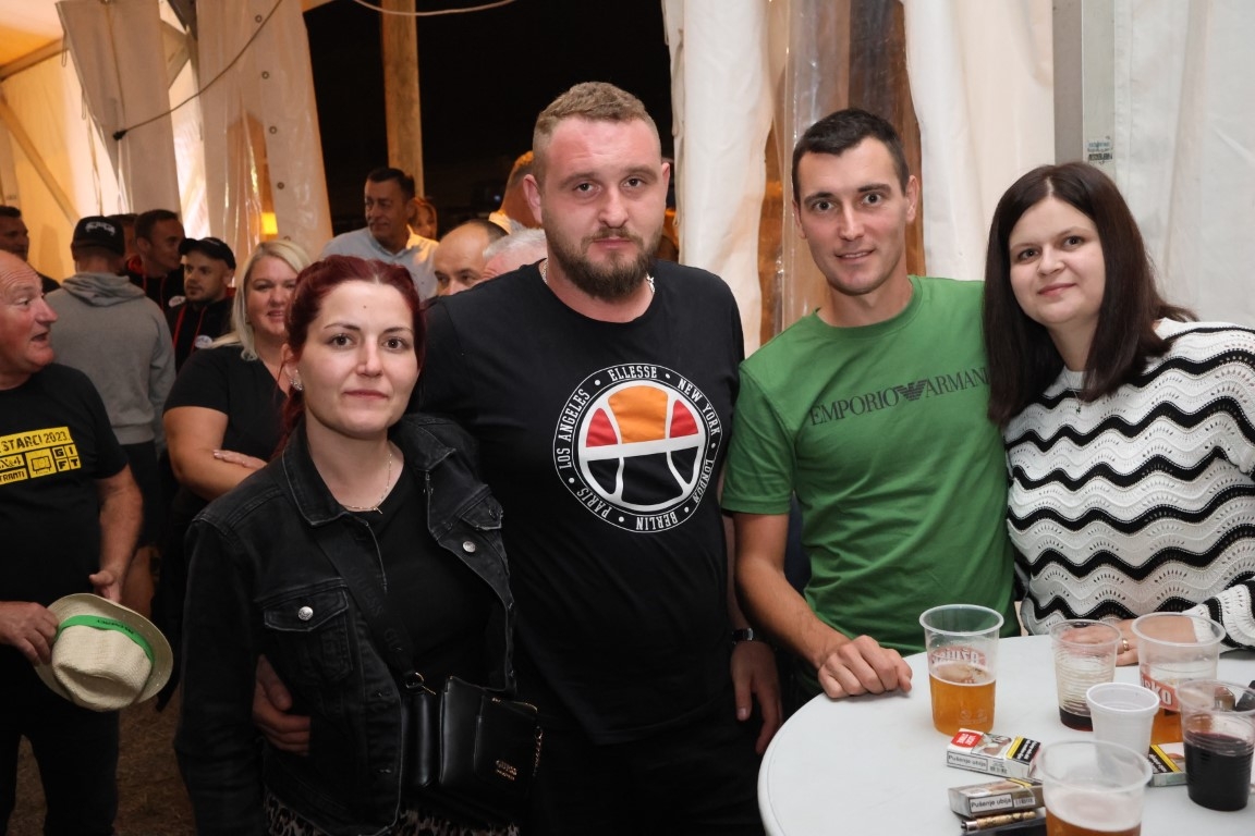 Na imanju Zlatni Lug Esad Merulić nastupom oduševio brojnu publiku