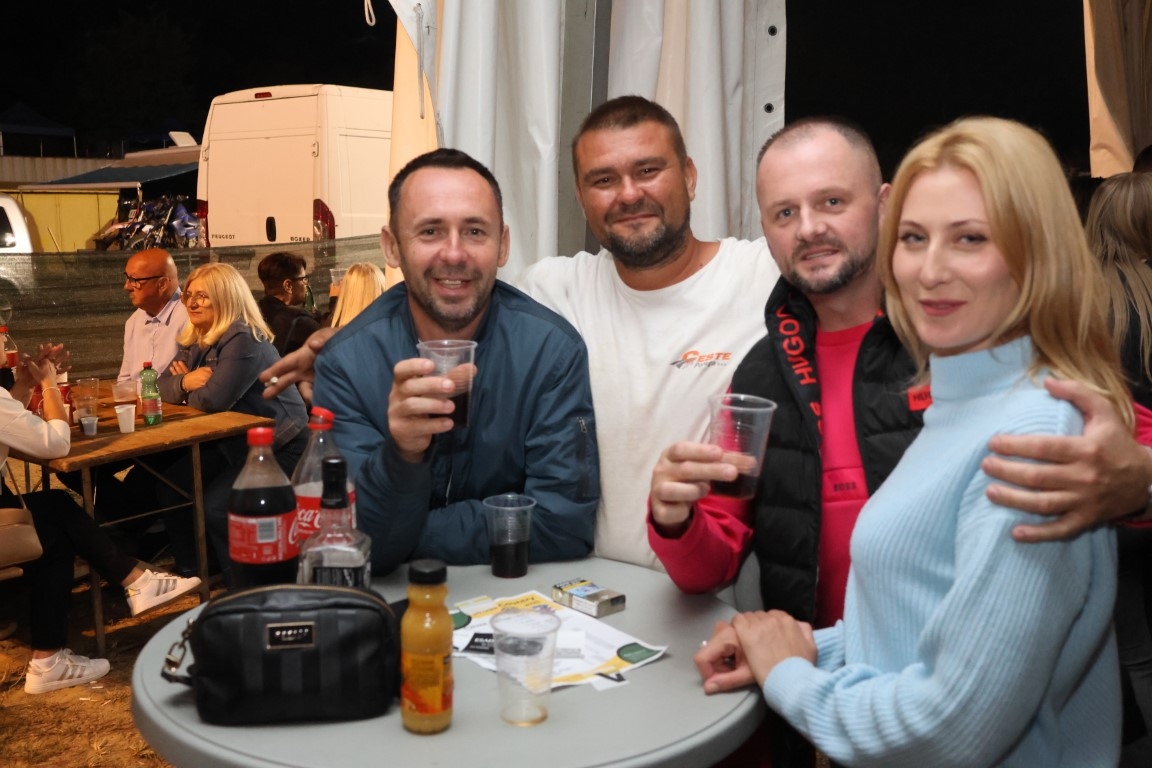 Na imanju Zlatni Lug Esad Merulić nastupom oduševio brojnu publiku