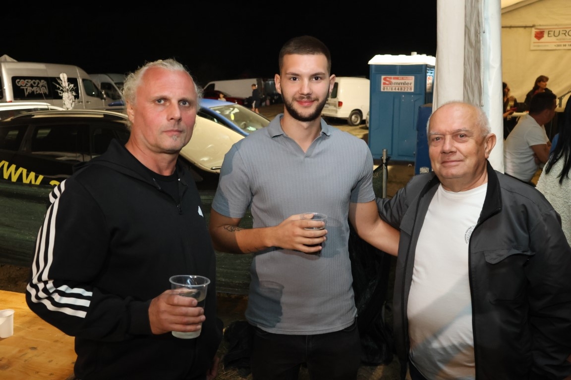 Na imanju Zlatni Lug Esad Merulić nastupom oduševio brojnu publiku