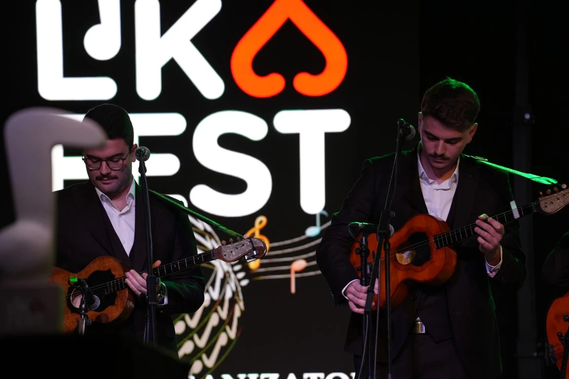 Zapažen nastup požeških  tamburaša Astal na Lika Festu