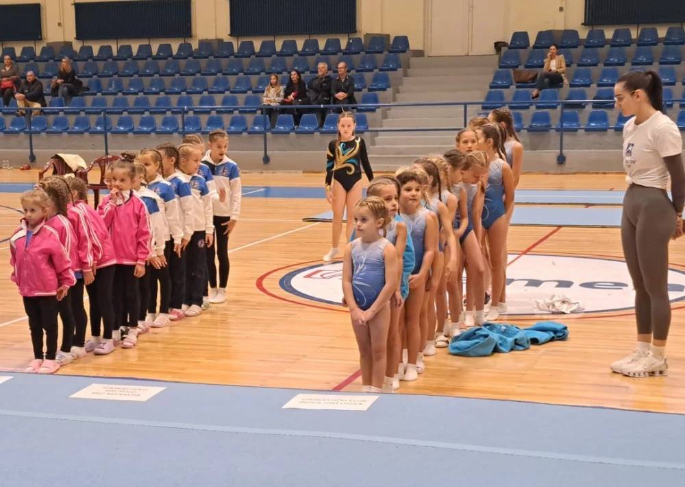 Natjecanje mladih gimnastičarki iz Slavonije i Baranje u Požegi
