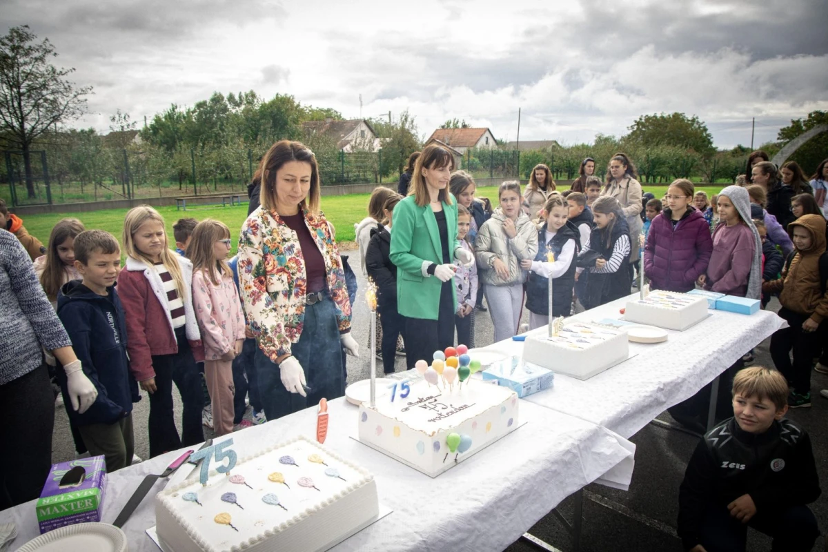 [FOTO] Službeno otvoren Dječji tjedan u Kutjevu 2025.