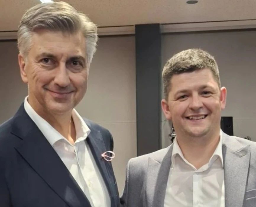 Kaptolački načelnik Dario Lončarević završio Političku akademiju Zaklade hrvatskog državnog zavjeta