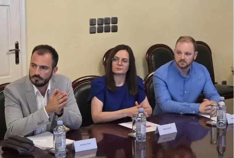 Građanska inicijativa za Požegu: Grad tone, a građani šute