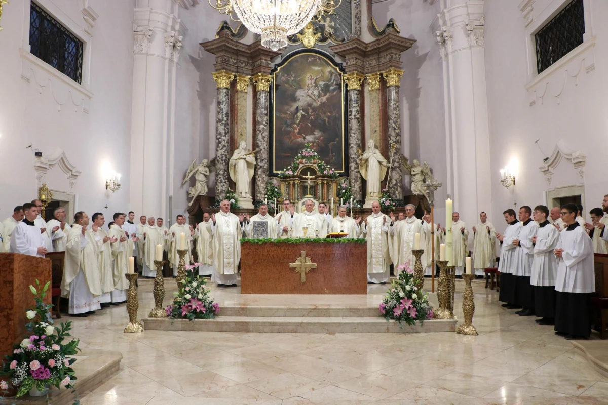 Proslavljena svetkovina sv. Terezije, zaštitnice požeške Katedrale