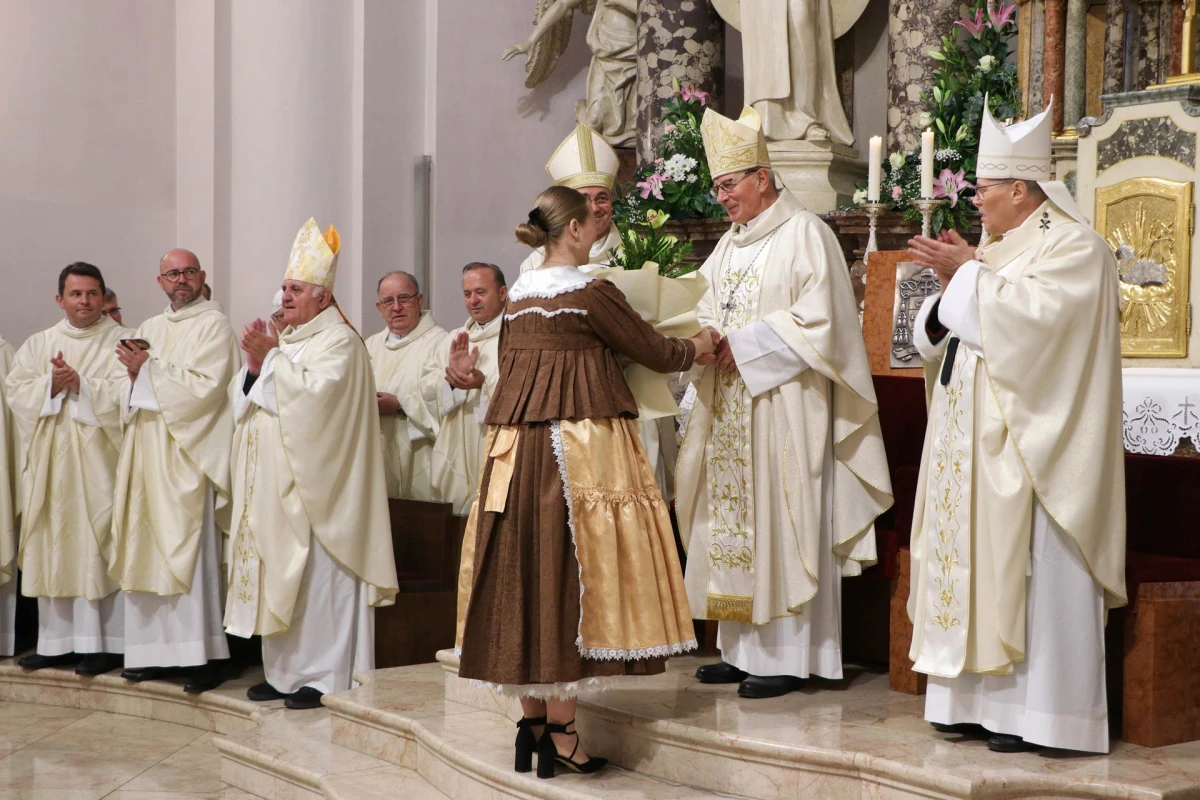 Proslavljena svetkovina sv. Terezije, zaštitnice požeške Katedrale