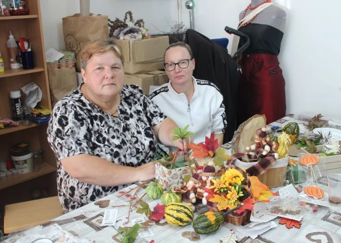 PLETERNIČKA UDRUGA SLIJEPIH „ŠESTOČKA“: Kreativnom radionicom i druženjem obilježili Međunarodni dan bijelog štapa