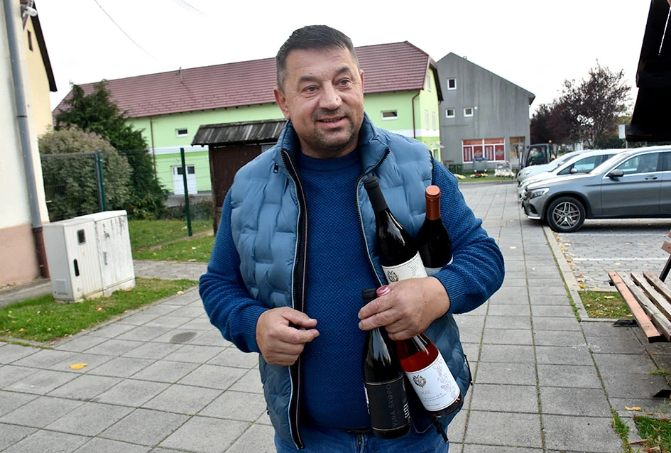 Graševina s Trga: Svečani završetak berbe u srcu Kutjeva na kojoj je za novog vincilira izabran Ante Paulić