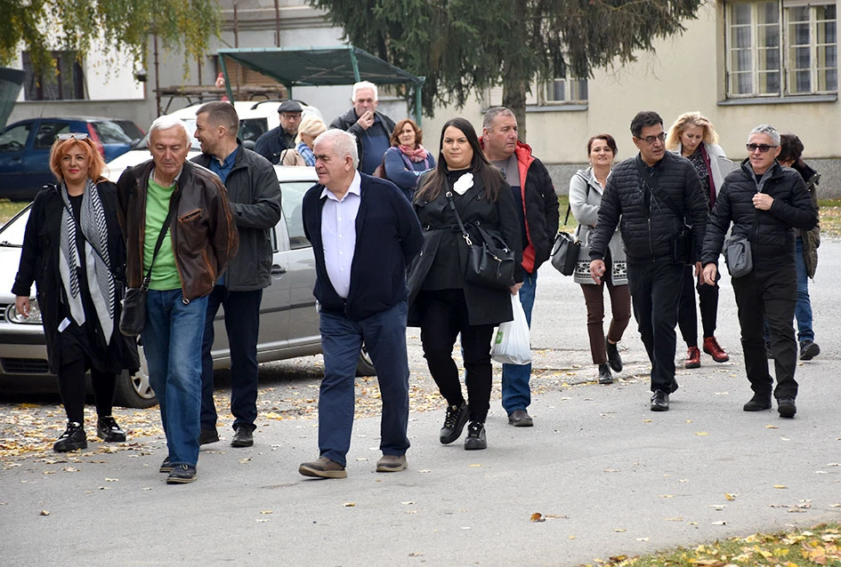 Kula – novo korijenje na slavonskoj zemlji: Hrvati iz Hrtkovaca ponovno zajedno u znaku vjere, zahvalnosti i sjećanja