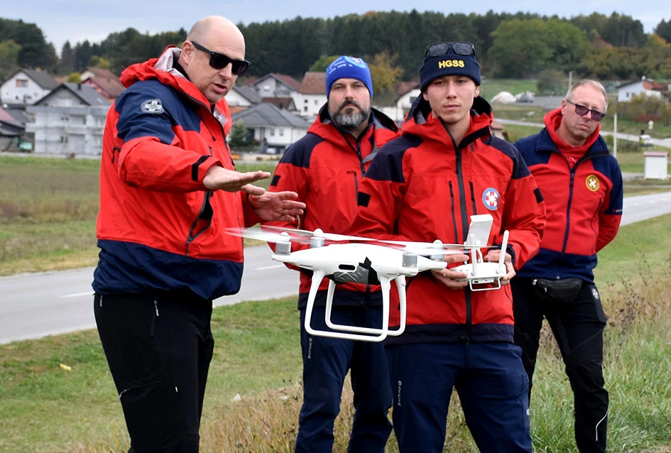 Požežani domaćini obuke „pilota dronova“ HGSS-a