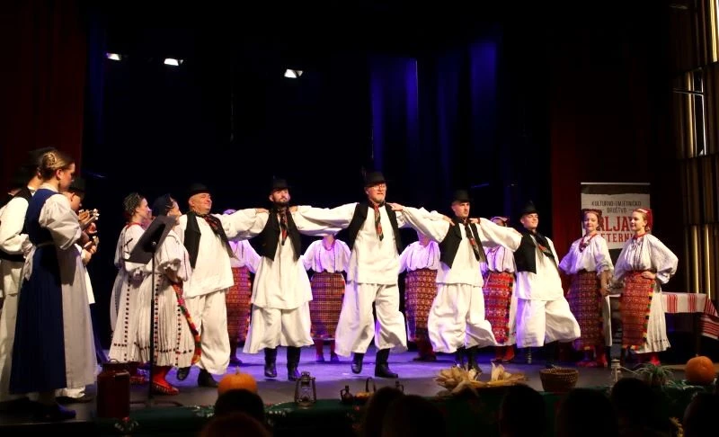 Večer emocija i ponosa: ’Lišće šuška, a tambura svira’ razgalilo srca Pleterničana