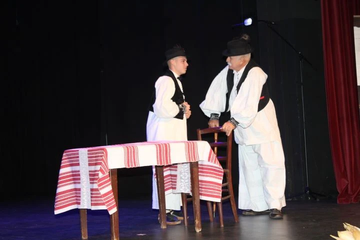 Večer emocija i ponosa: ’Lišće šuška, a tambura svira’ razgalilo srca Pleterničana