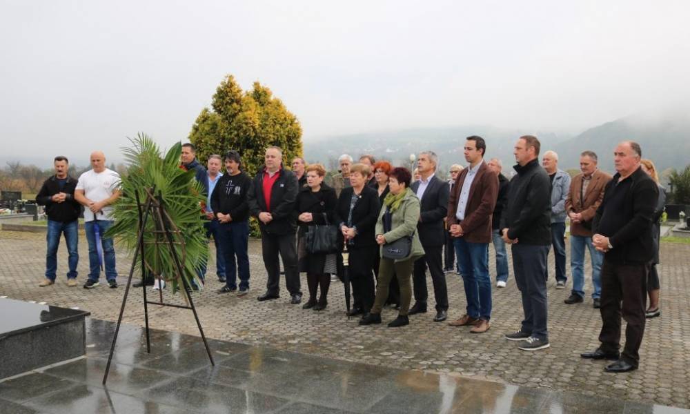 Gradski čelnici i vijećnici grada Pakraca obilježili Dan neovisnosti