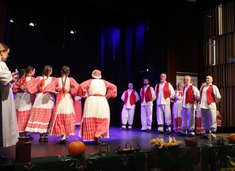 Večer emocija i ponosa: ’Lišće šuška, a tambura svira’ razgalilo srca Pleterničana
