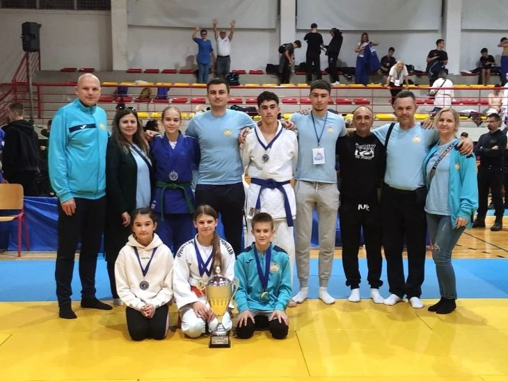 ČAGLINSKI JUDO KLUB „SLAVONAC“: Na međunarodnom turniru u Vinkovcima osvojili čak 13 medalja