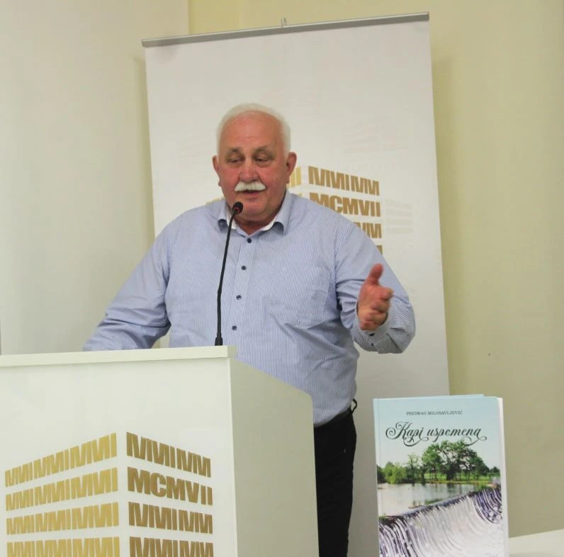 MJESEC HRVATSKE KNJIGE U PLETERNIČKOJ KNJIŽNICI: Predstavljena zbirka pjesama ’Kapi uspomena’ Predraga Milosavljevića