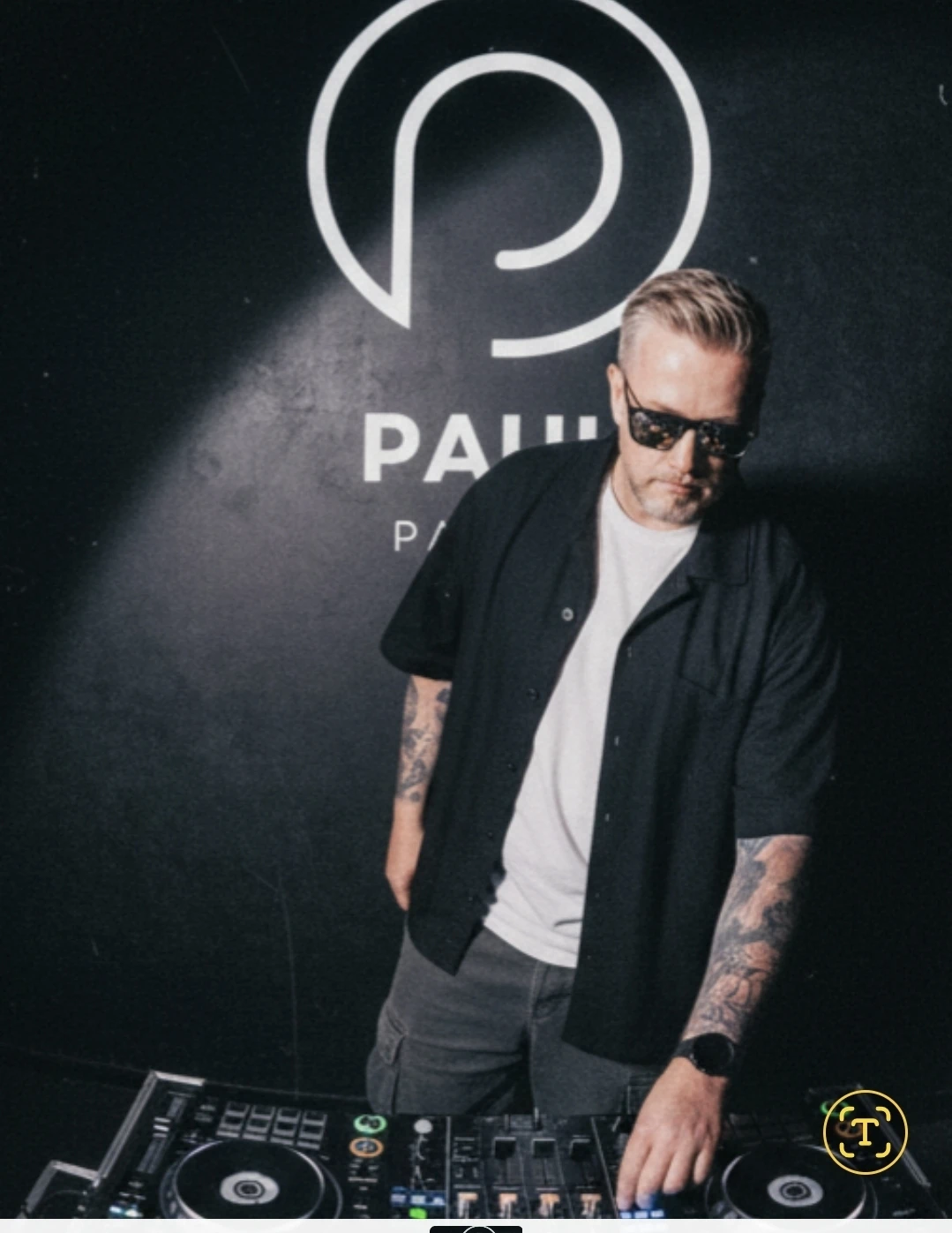 Požeški producent Enomia ponovno oduševljava – nova suradnja s Paulom Parkerom donosi pjesmu „Ready for Your Love“