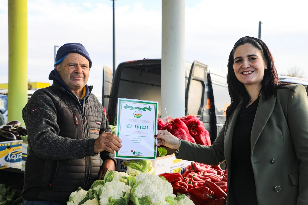 Na Gradskoj tržnici Pleternica dodijeljeni certifikati „Proizvodi hrvatskoga seljaka“