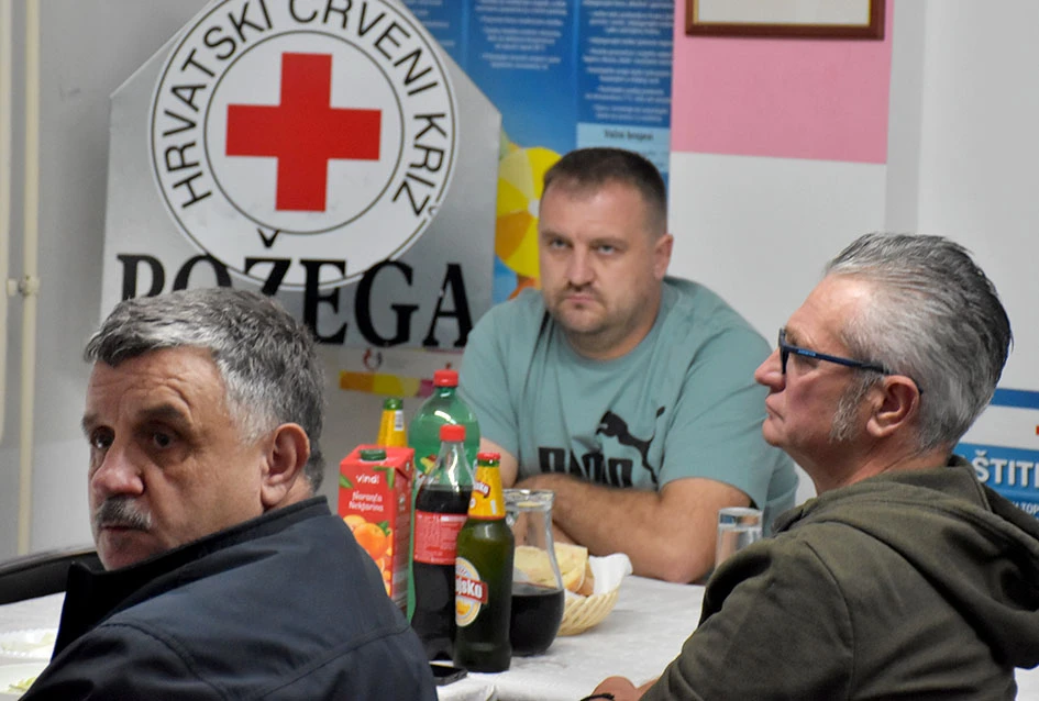 Prigodnom svečanošću i dodjelom priznanja Gradsko društvo Crvenog križa Požega obilježilo Dan dobrovoljnih darivatelja krvi.