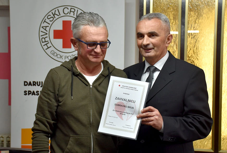 Prigodnom svečanošću i dodjelom priznanja Gradsko društvo Crvenog križa Požega obilježilo Dan dobrovoljnih darivatelja krvi.
