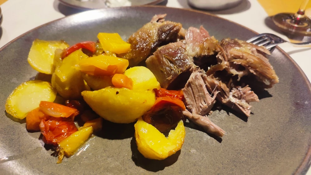 Studijsko putovanje Požežana po znamenitostima plitvičkog kraja