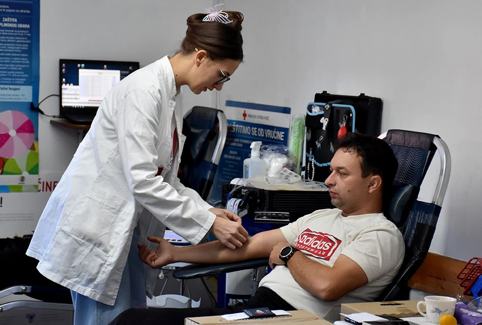 Plemenitost Požežana i žitelja iz Požeštine ponovno na djelu u akciji darivanja krvi