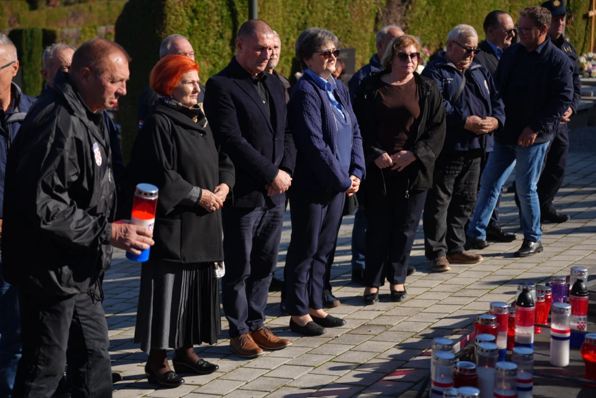 Zahvalnost u tišini – Požega se sjetila onih koji su darovali slobodu