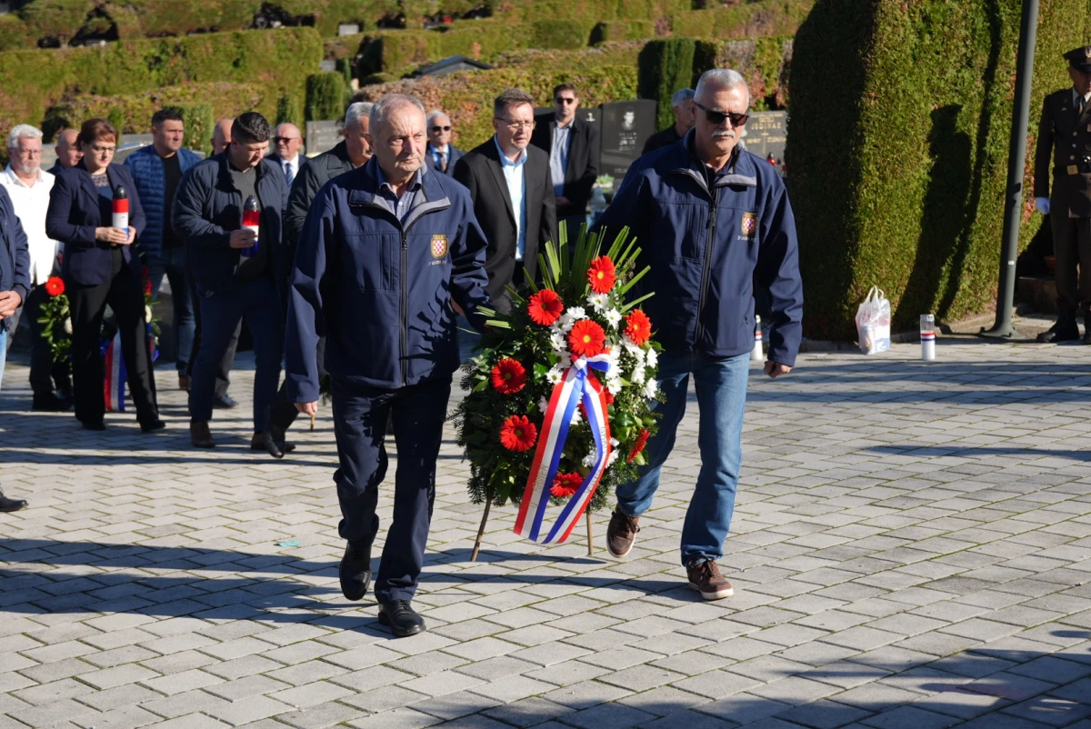 Zahvalnost u tišini – Požega se sjetila onih koji su darovali slobodu