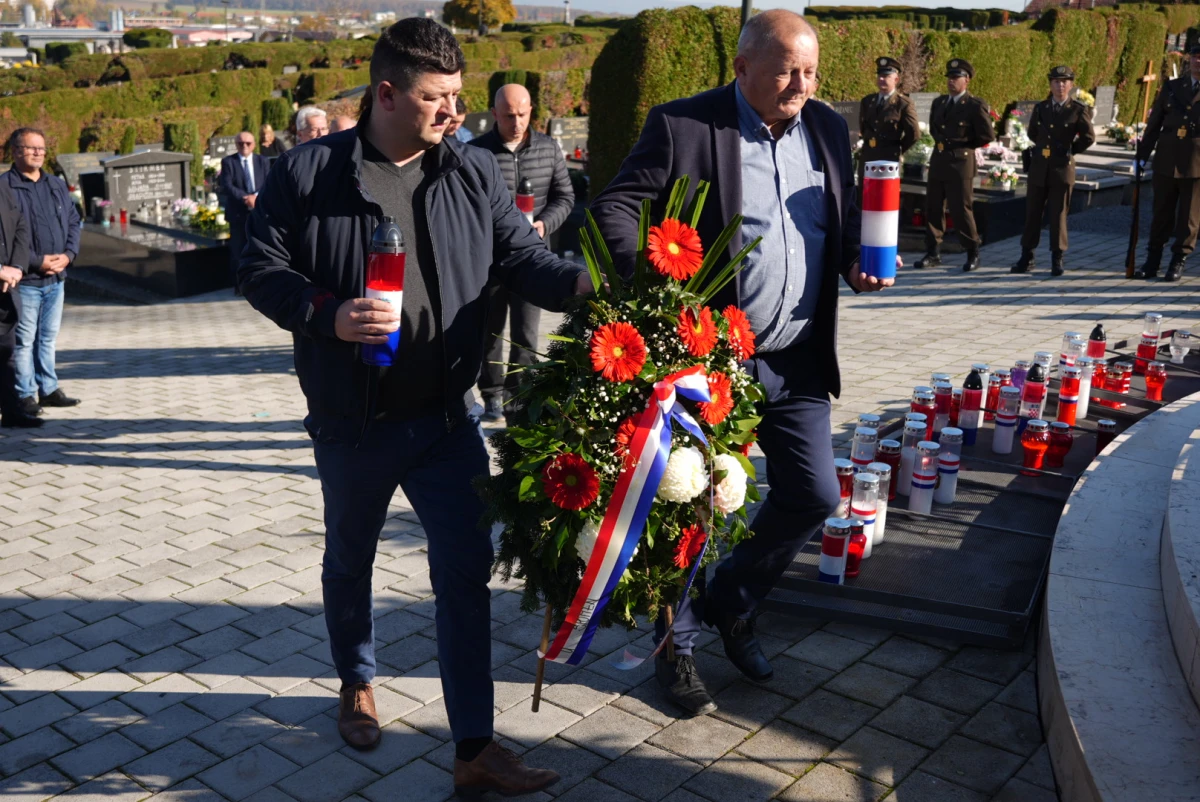 Zahvalnost u tišini – Požega se sjetila onih koji su darovali slobodu