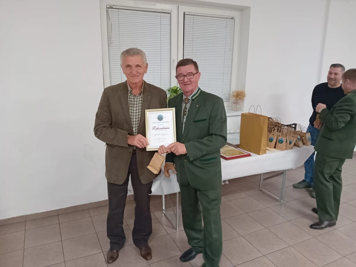 Lovci veličkog Lapjaka proslavili devet desetljeća svog društva