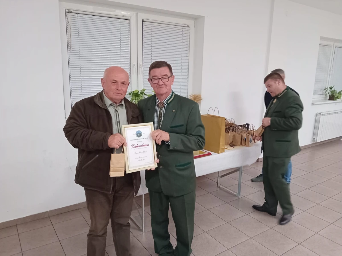 Lovci veličkog Lapjaka proslavili devet desetljeća svog društva