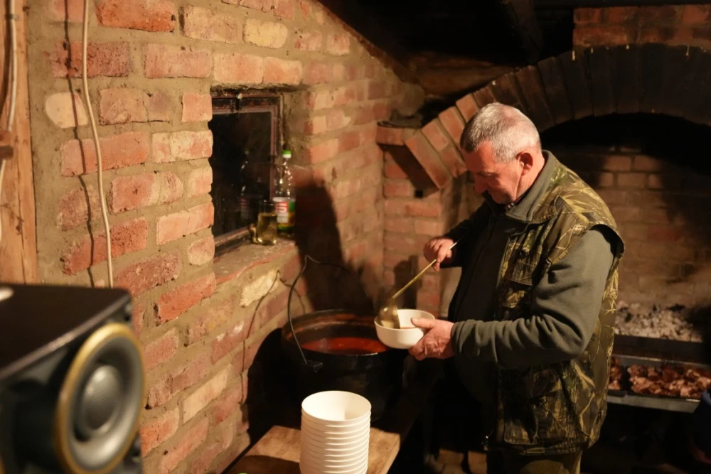 Hrnjevački vinogradari proslavili završetak berbe – vino, prijateljstvo i slavonska duša