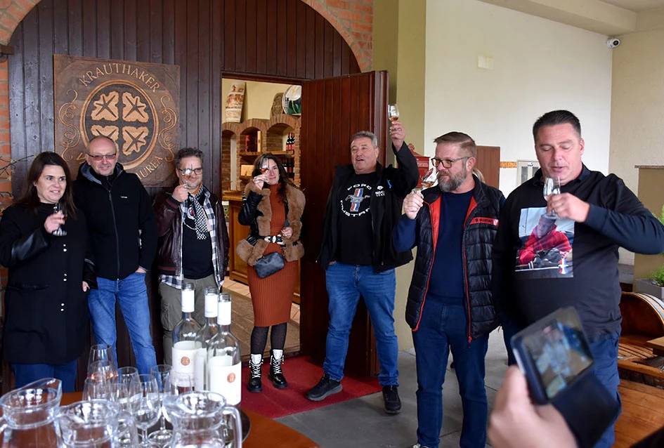 Strast, prijateljstvo i vino – Mustanzi ponovno u Kutjevu