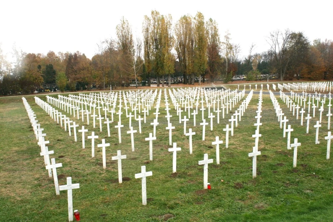 Postrojba Trenkovi panduri u posjetu Vukovaru