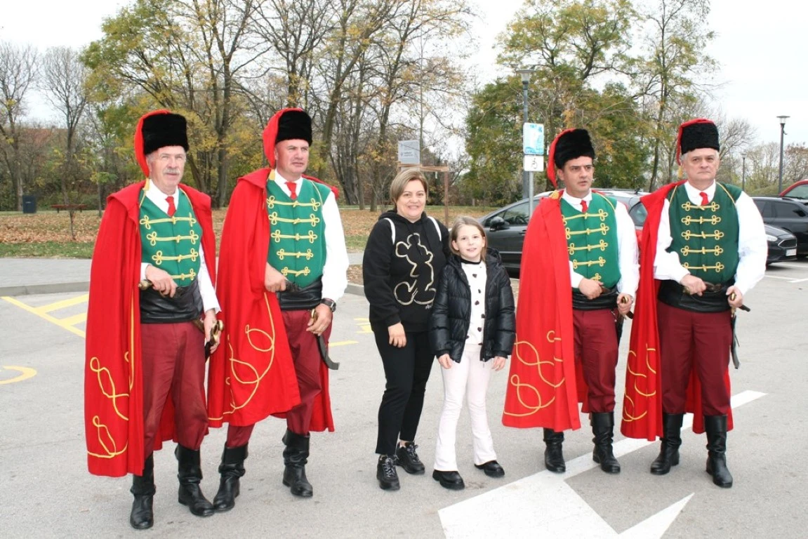 Postrojba Trenkovi panduri u posjetu Vukovaru