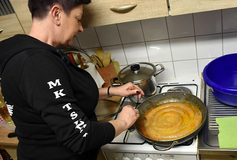 Požeška poduzetnica Ivanka Dodiković proslavila Martinje; Vlado Bauer predvodio obred, kumovi Franjo Lucić i Marinko Markota